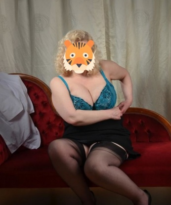 Анкета проститутки Диана - город Сарманово, 40 лет, №6304